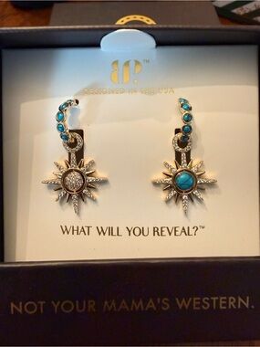 Bomb Party Outlaw earrings Grit & Glamour   NWT gold plating